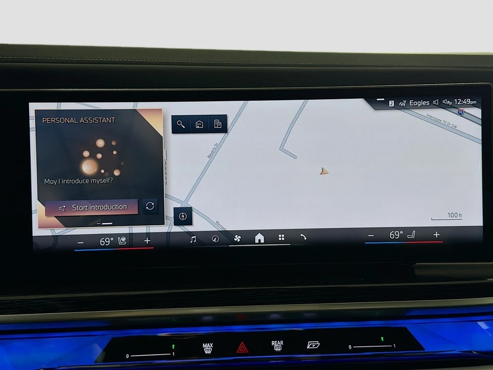 2025 BMW G70 7 Series - Image 17 of 21