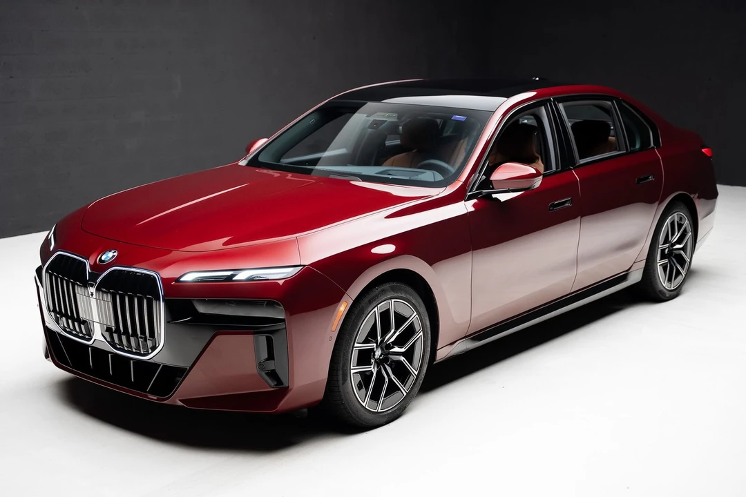 2025 BMW G70 7 Series - Image 5 of 21