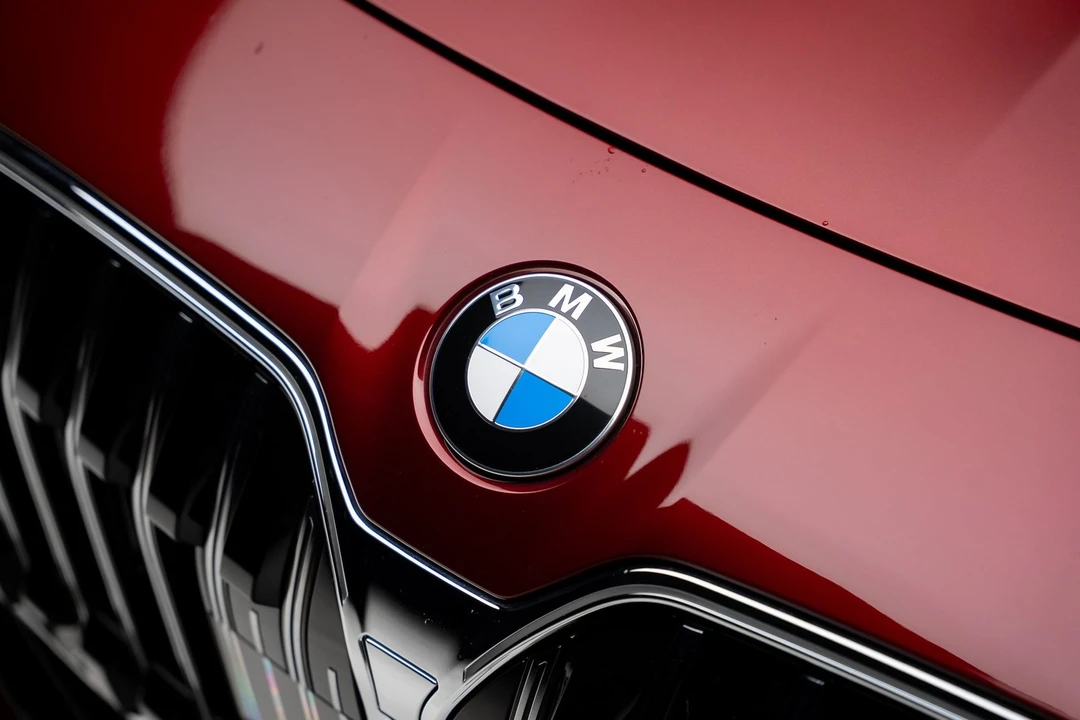 2025 BMW G70 7 Series - Image 13 of 21