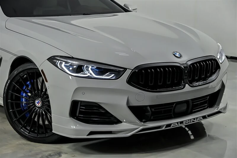 2025 BMW Alpina B8 - Image 2 of 31