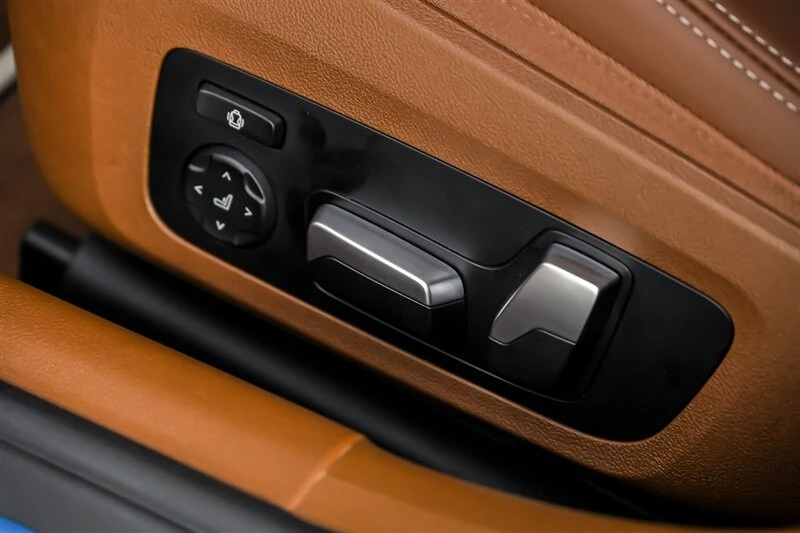 2025 BMW Alpina B8 - Image 24 of 31