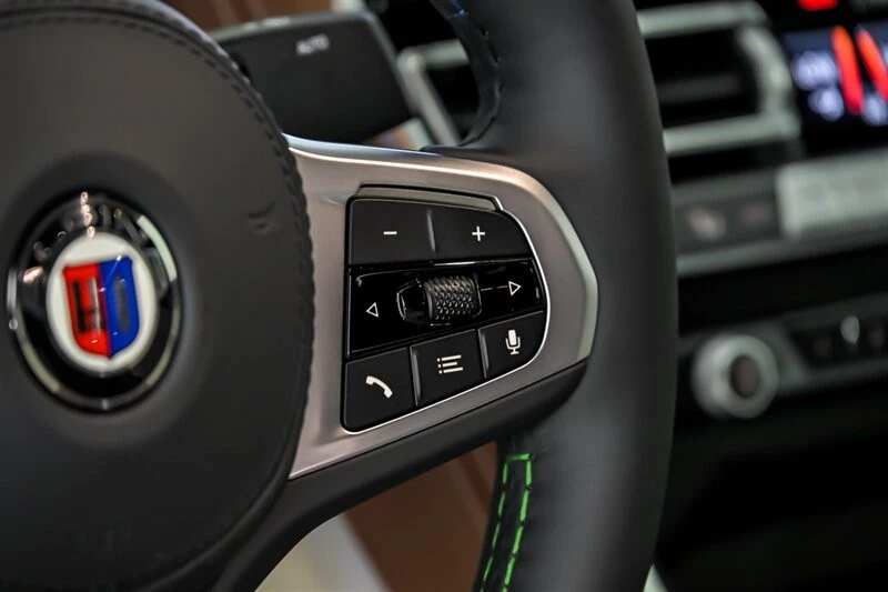 2025 BMW Alpina B8 - Image 23 of 31
