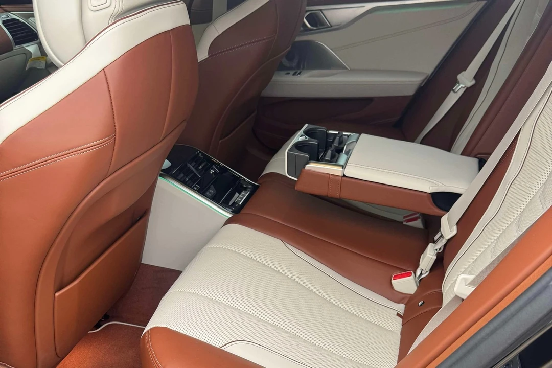 2025 BMW Alpina B8 - Image 11 of 12