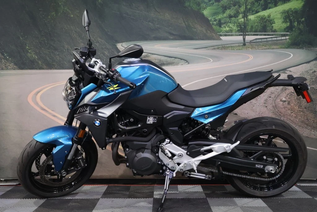 2025 BMW Motorcycles - Image 2 of 2