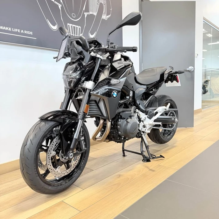 2025 BMW Motorcycles - Image 2 of 4