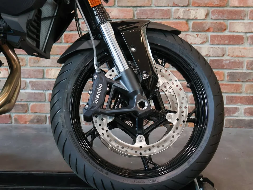2025 BMW Motorcycles - Image 9 of 19