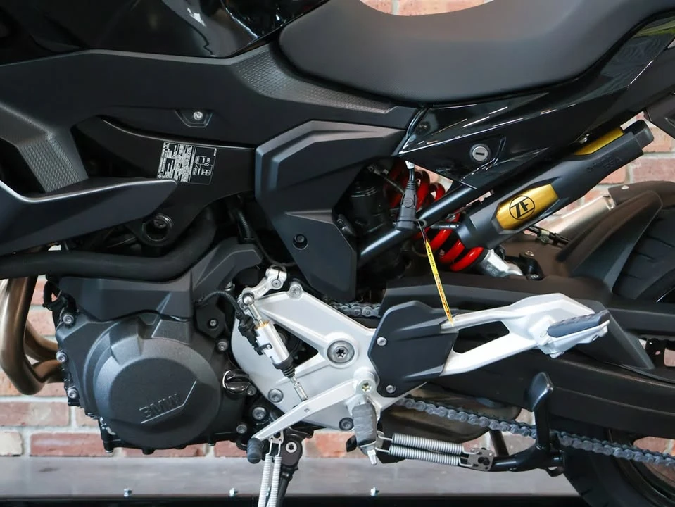 2025 BMW Motorcycles - Image 13 of 19