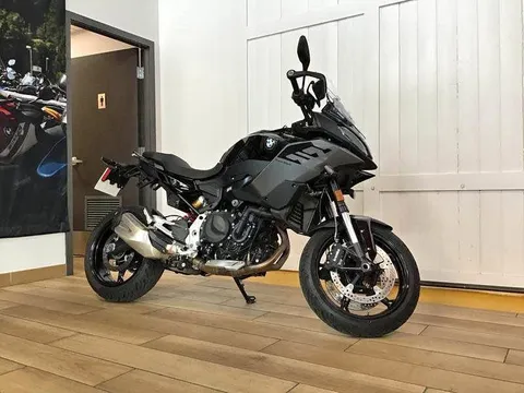 2025 BMW F900XR