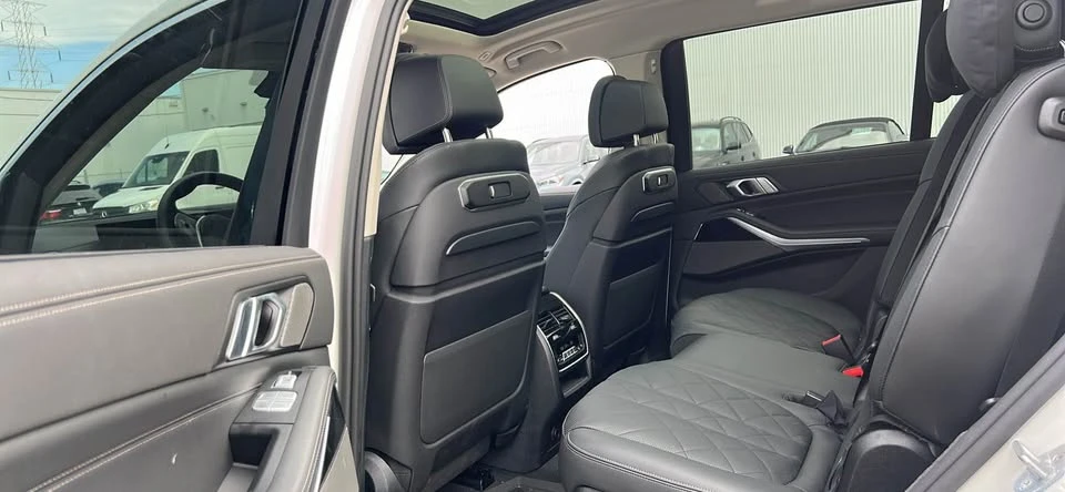 2025 BMW G07 X7 - Image 8 of 20