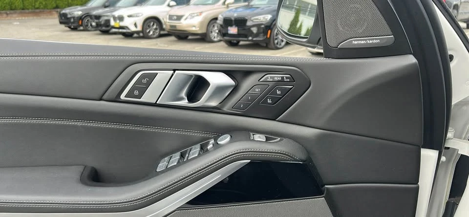 2025 BMW G07 X7 - Image 13 of 20