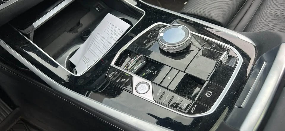 2025 BMW G07 X7 - Image 16 of 20
