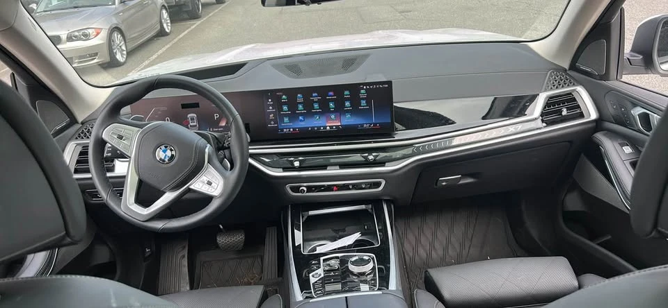 2025 BMW G07 X7 - Image 10 of 20