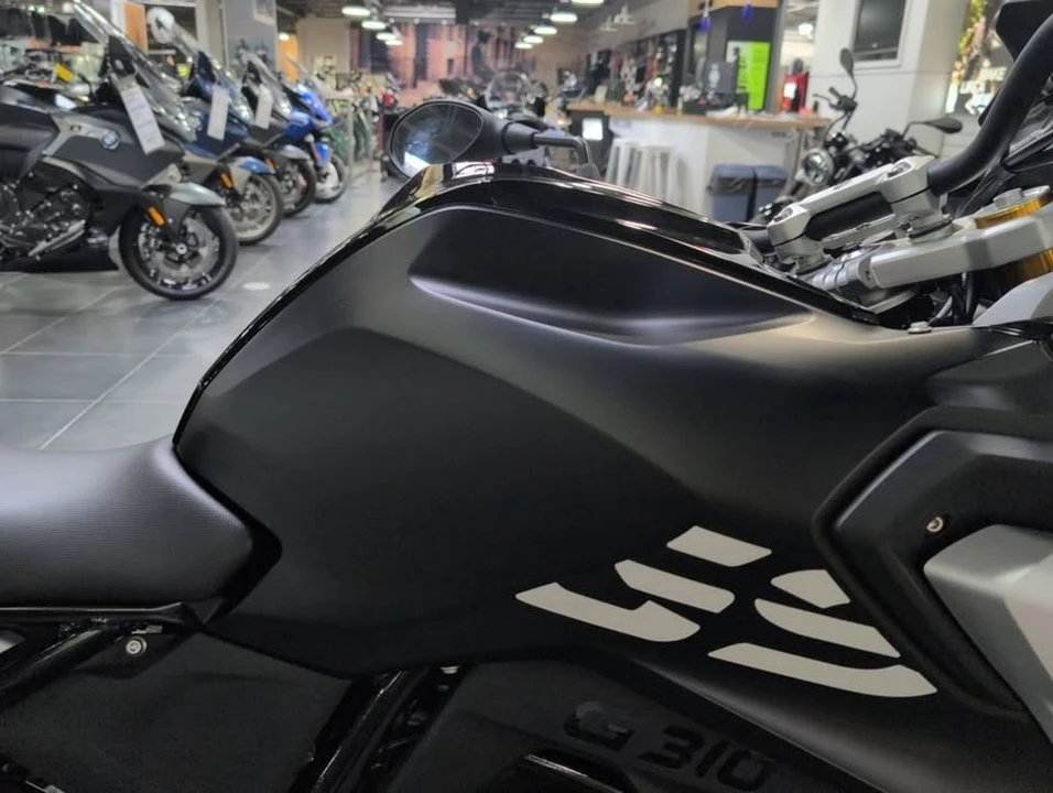 2025 BMW Motorcycles - Image 4 of 18