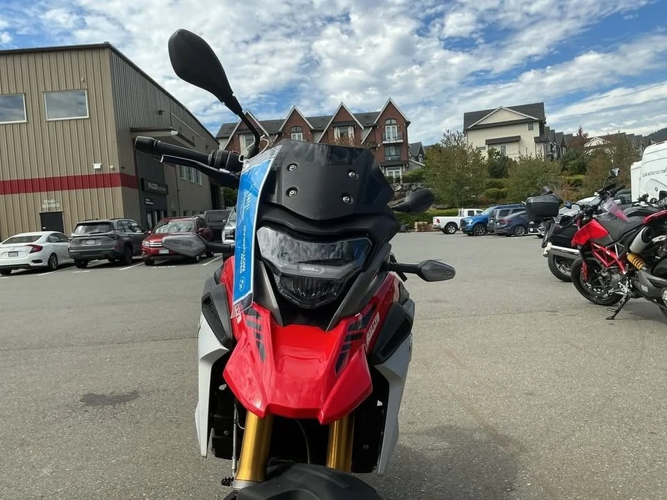 2025 BMW Motorcycles - Image 15 of 17