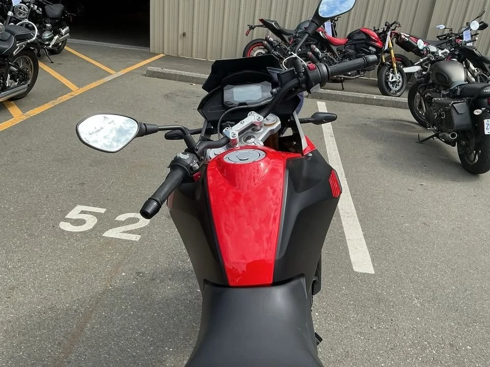 2025 BMW Motorcycles - Image 11 of 17