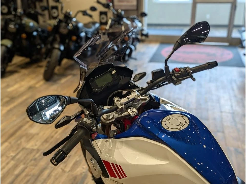 2025 BMW Motorcycles - Image 8 of 13