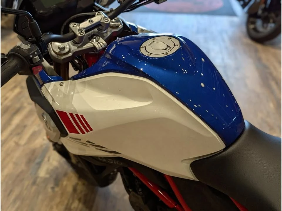 2025 BMW Motorcycles - Image 9 of 13