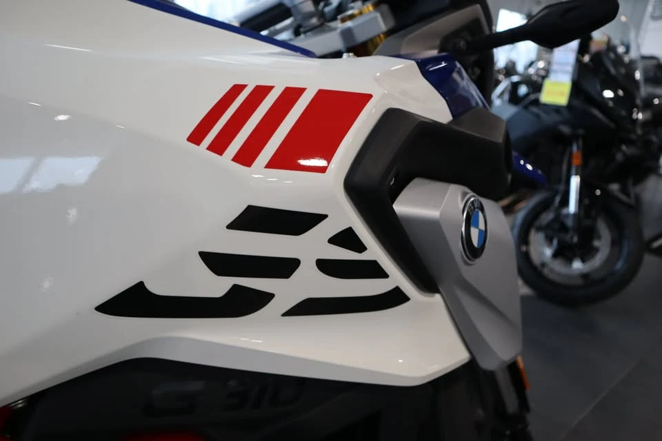 2025 BMW Motorcycles - Image 4 of 9