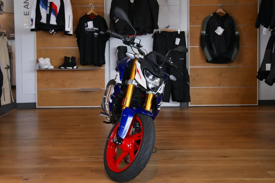 2025 BMW R 12 nineT - Image 7 of 8