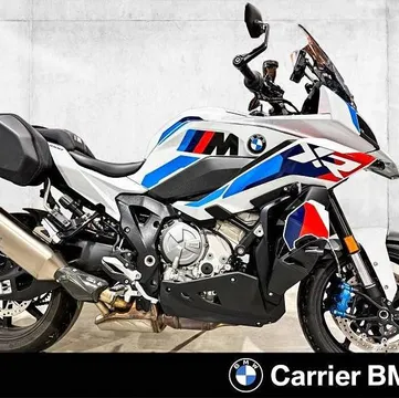 2025 BMW M1000XR