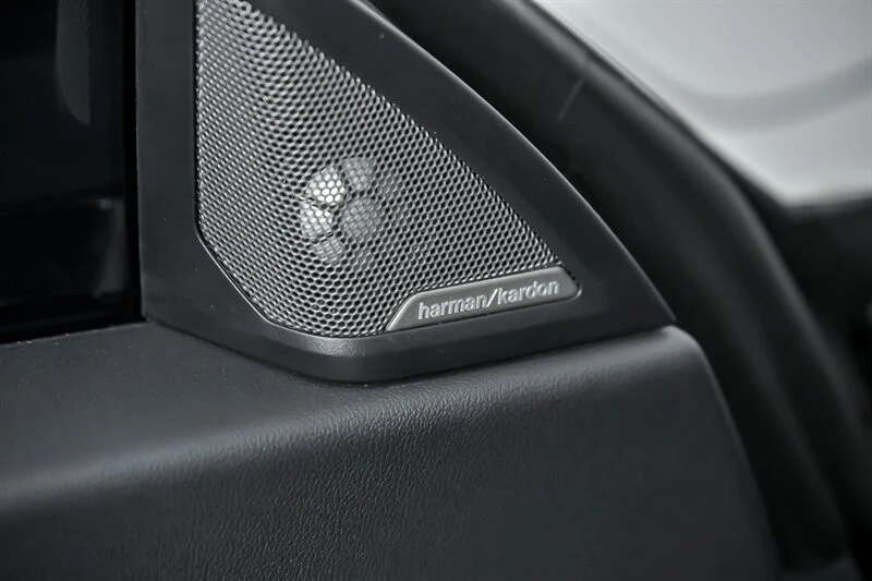 2025 BMW G87 M2 - Image 20 of 21