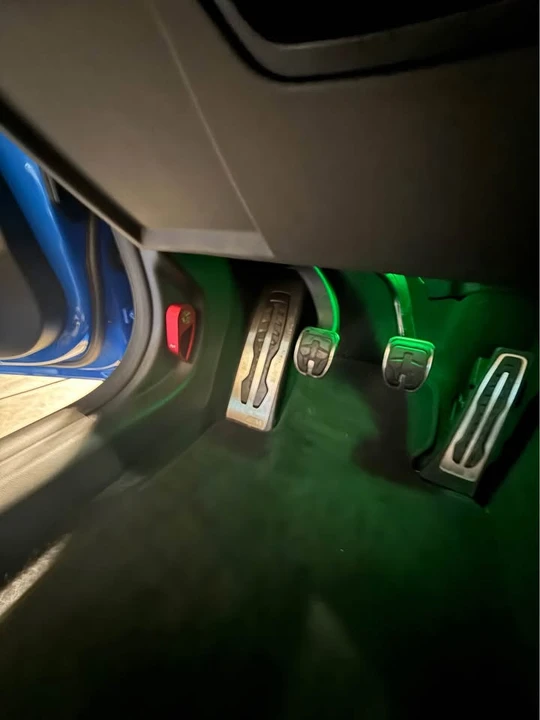 2025 BMW G87 M2 - Image 10 of 10