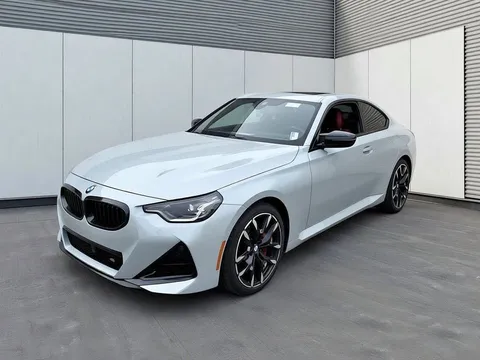 2025 BMW M240i xDrive