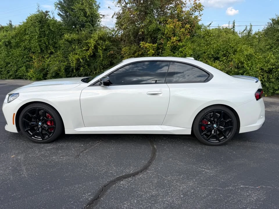 2025 BMW G42 M240i - Image 2 of 15