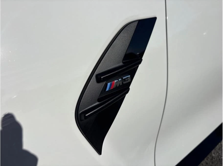 2025 BMW M3 - Image 9 of 20