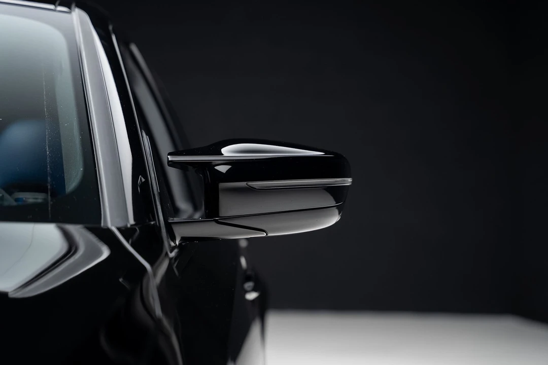 2025 BMW M3 - Image 16 of 31