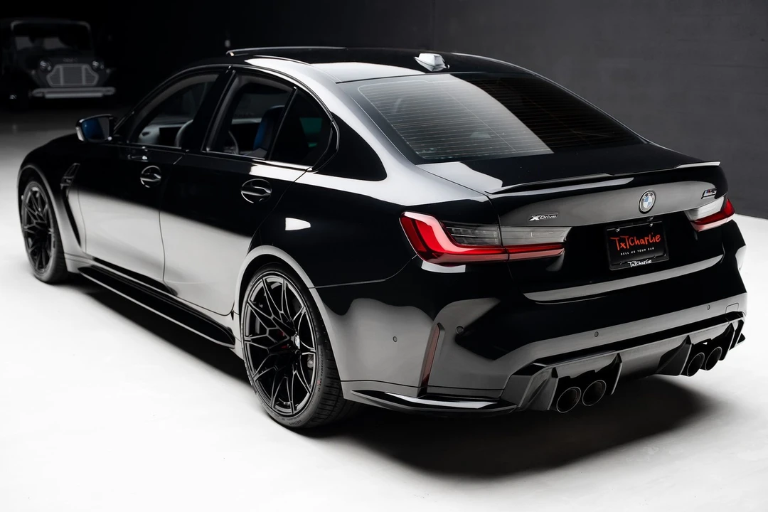 2025 BMW M3 - Image 25 of 31
