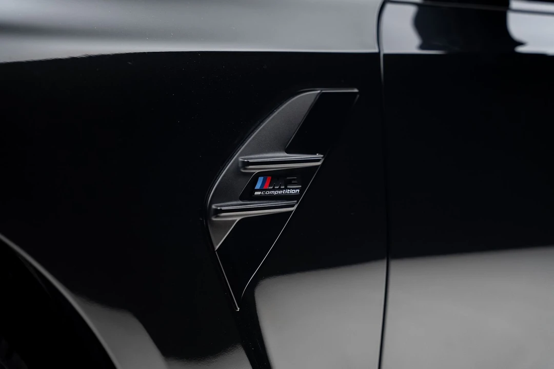 2025 BMW M3 - Image 24 of 31