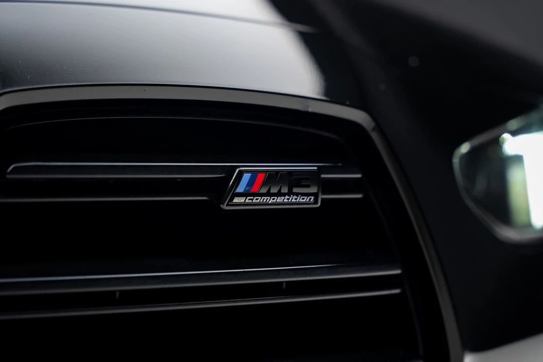 2025 BMW M3 - Image 14 of 31