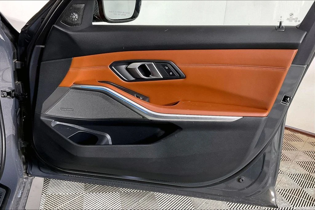 2025 BMW G80 M3 Sedan - Image 23 of 31