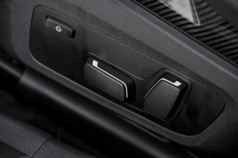 2025 BMW G80 M3 Sedan - Image 26 of 31