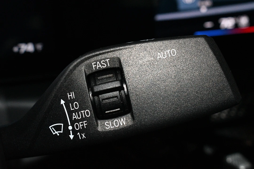 2025 BMW G80 M3 Sedan - Image 28 of 31