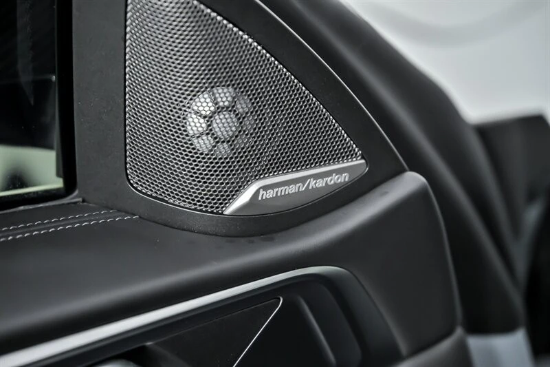2025 BMW - Image 20 of 31