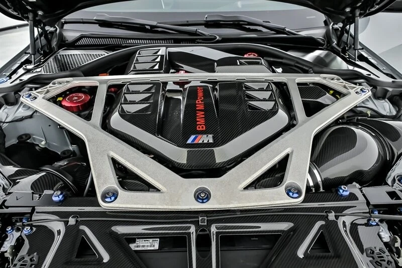 2025 BMW - Image 17 of 31