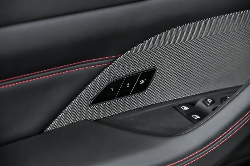 2025 BMW - Image 19 of 31