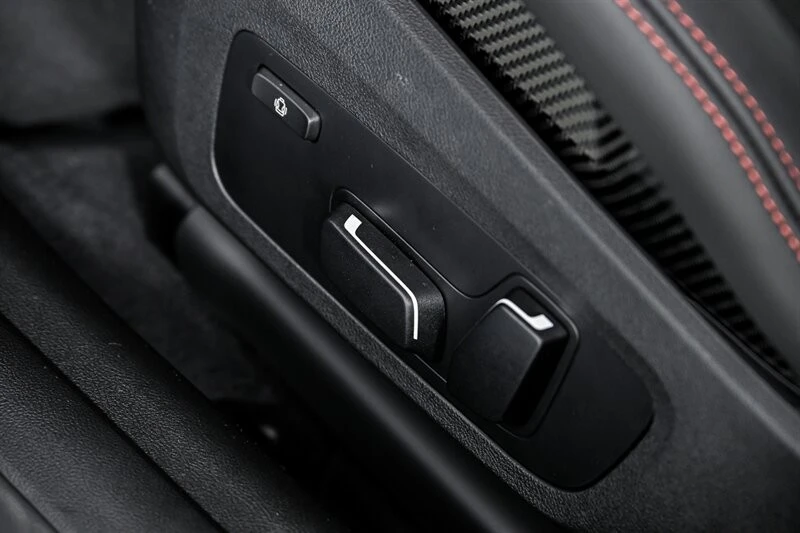 2025 BMW G82/G83 M4 - Image 24 of 31