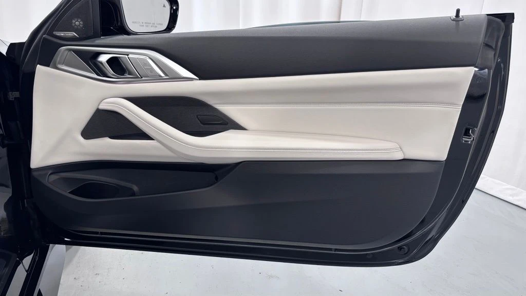 2025 BMW G82/G83 M4 - Image 28 of 31