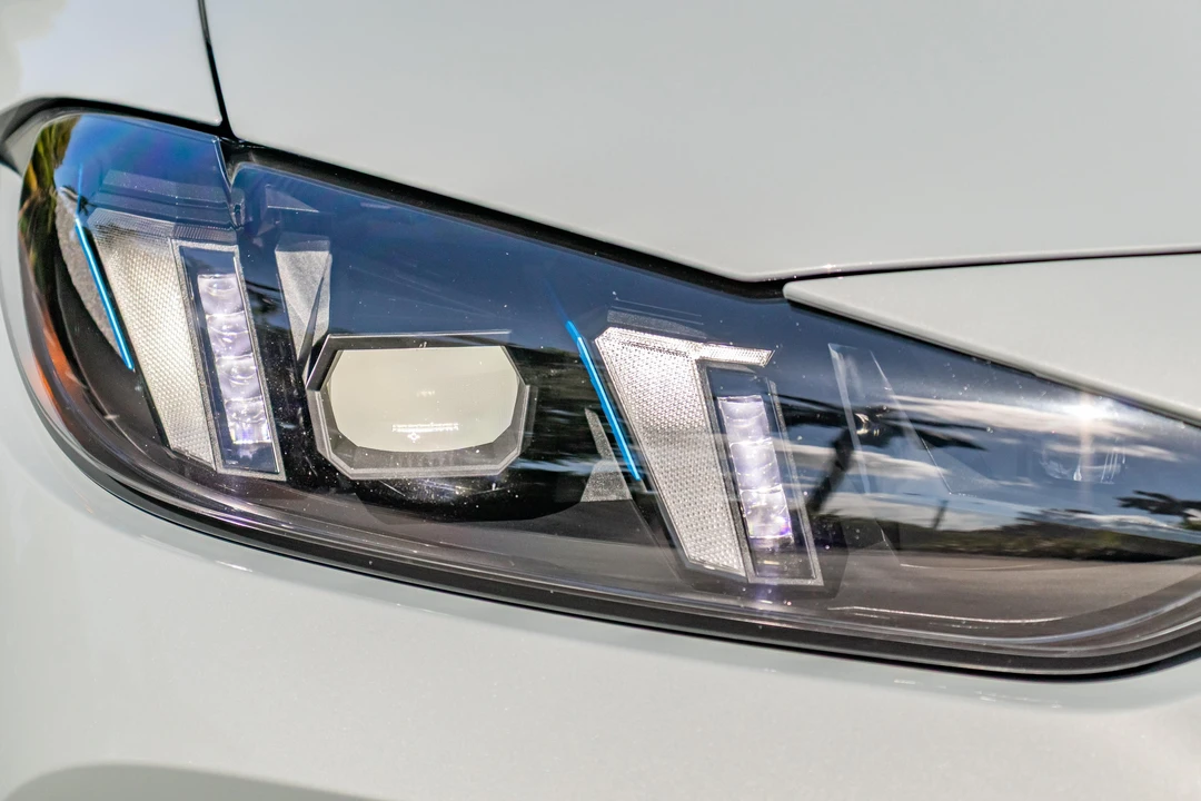 2025 BMW G82/G83 M4 - Image 22 of 31