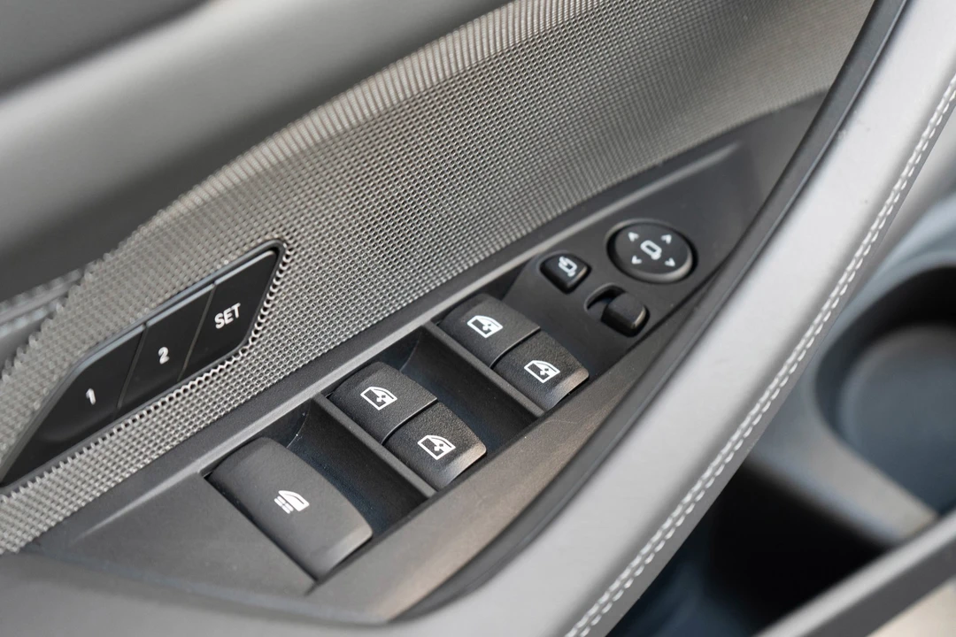 2025 BMW G82/G83 M4 - Image 15 of 21