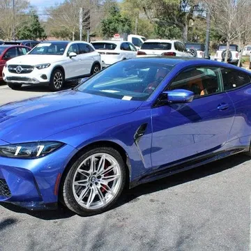 2025 BMW M4 Manual