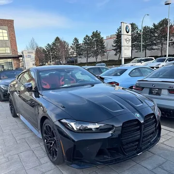 2025 BMW M4
