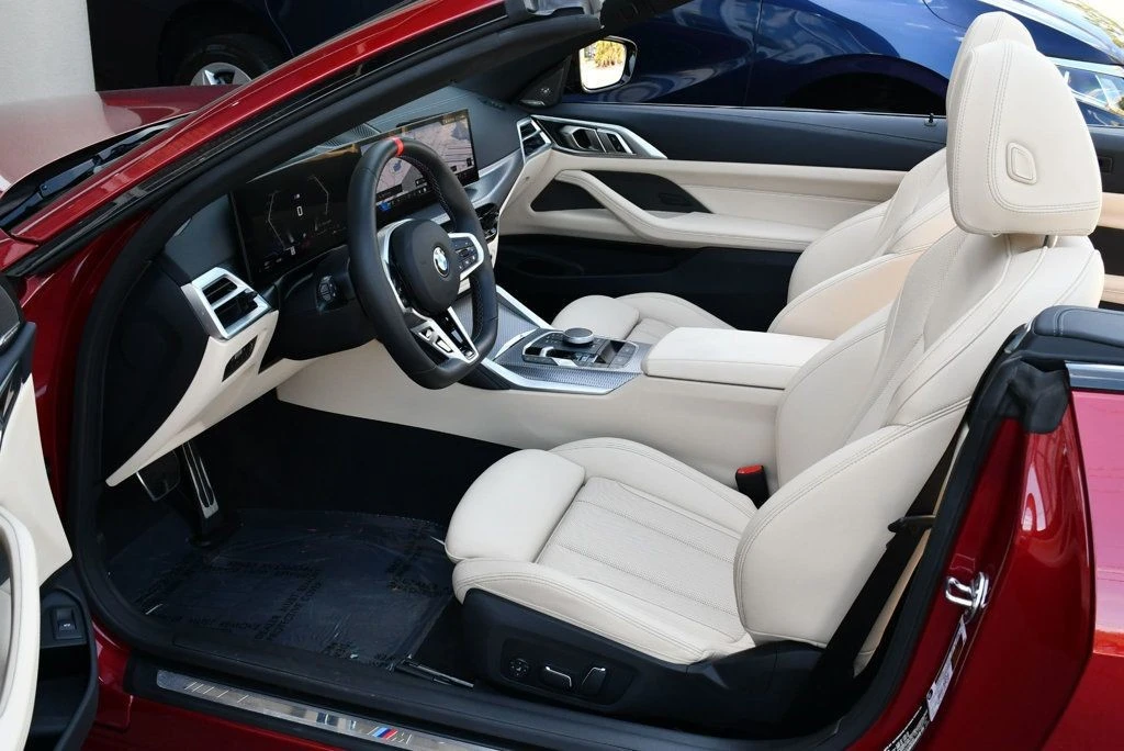 2025 BMW 4 Series - Image 14 of 21