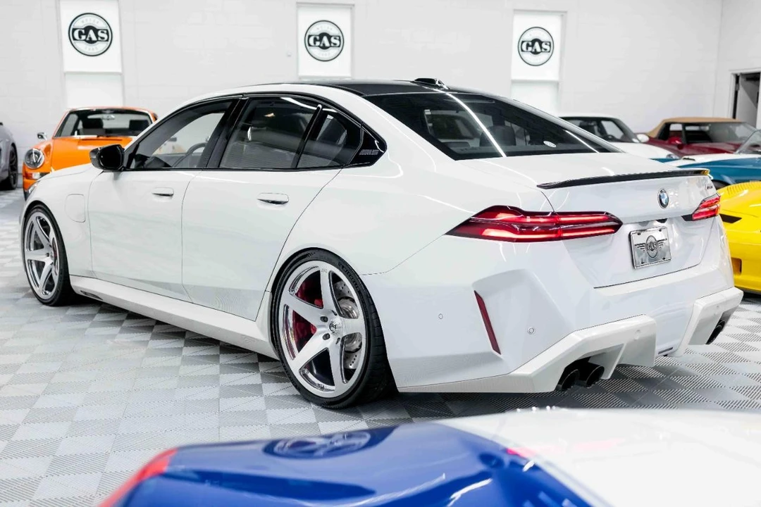 2025 BMW G90/G99 M5 - Image 9 of 31
