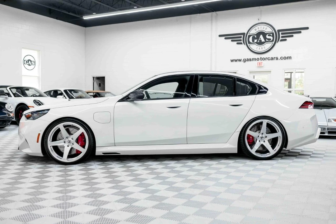 2025 BMW G90/G99 M5 - Image 10 of 31