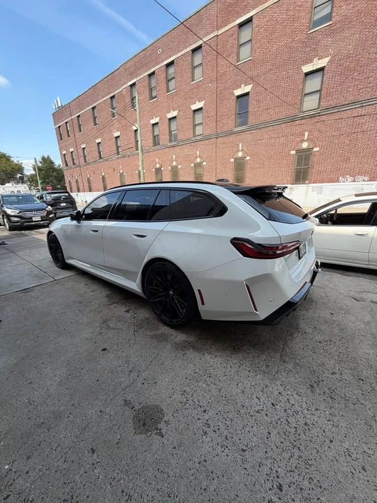 2025 BMW G90/G99 M5 - Image 2 of 6