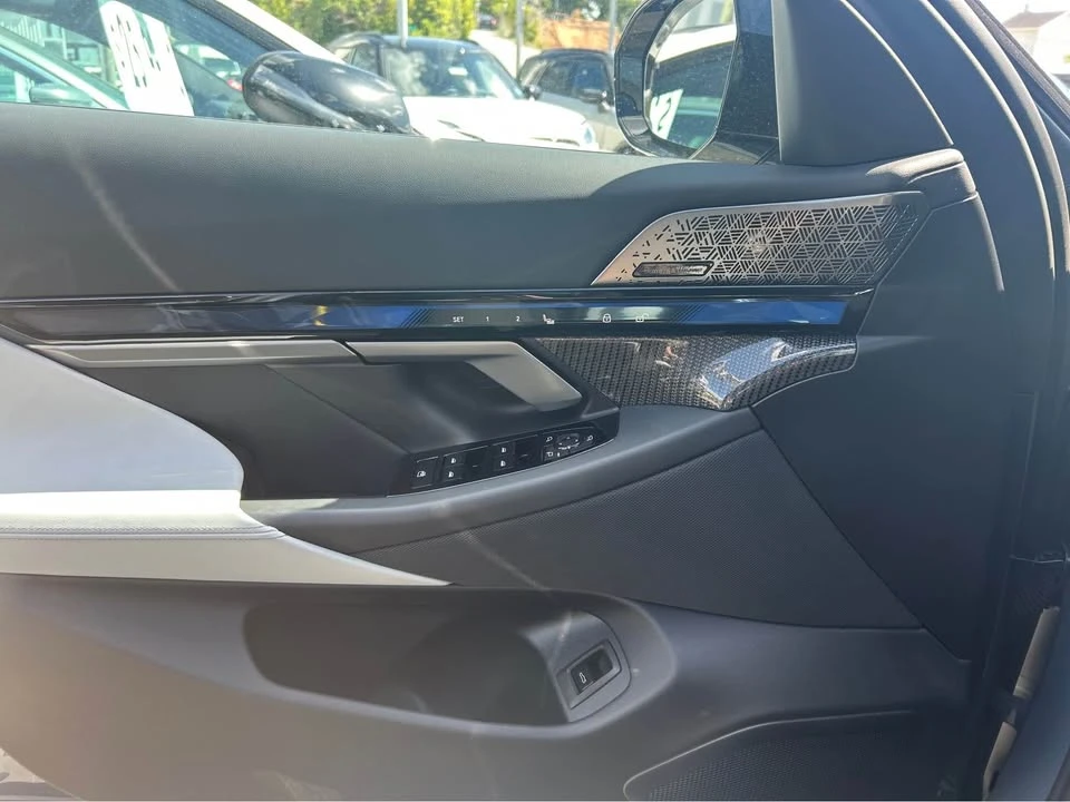 2025 BMW G90/G99 M5 - Image 9 of 11